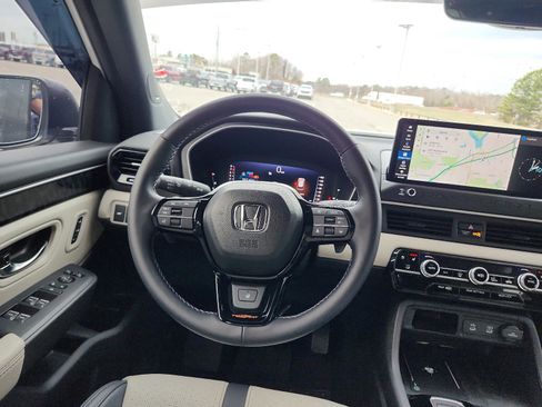 Used 2026 Honda Passport TrailSport Elite image 14