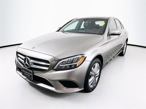 Used 2019 Mercedes-Benz C 300 4MATIC Sedan image 3