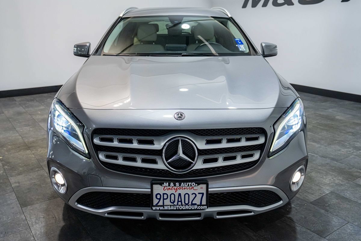 Used 2020 Mercedes-Benz GLA 250 4MATIC w/ Premium Package image 6