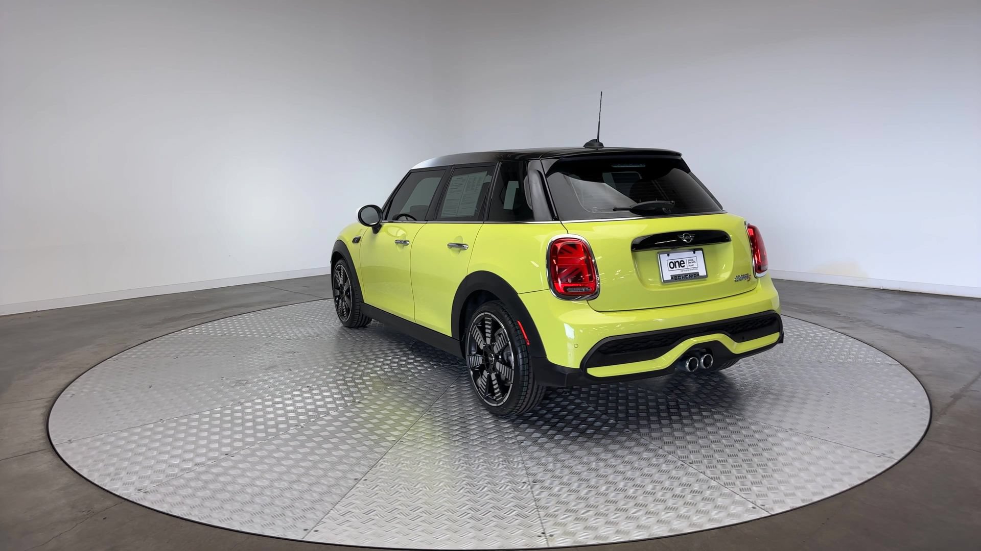 Certified 2023 MINI Cooper S FWD image 6