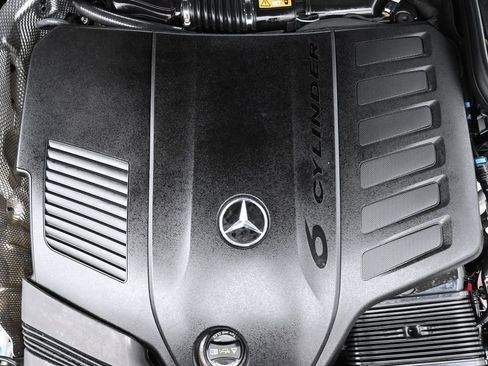 Used 2021 Mercedes-Benz E 450 4MATIC Sedan w/ Premium Package image 26