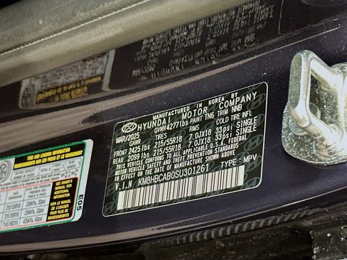 Used 2025 Hyundai Kona SEL image 12