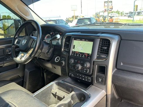 Used 2018 RAM 2500 Laramie w/ Sport Appearance Group AWD/4WD image 60