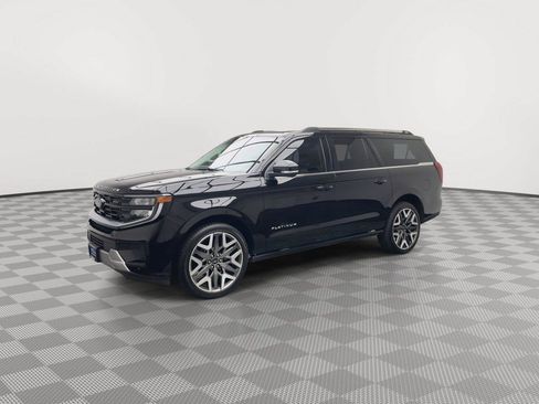 Used 2025 Ford Expedition Max Platinum w/ Platinum Ultimate Package AWD/4WD image 41