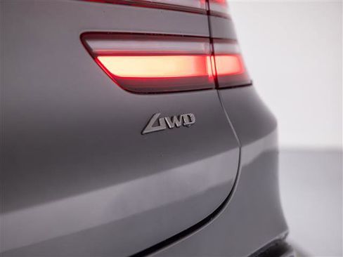 New 2026 Genesis GV80 3.5T e-SC image 16