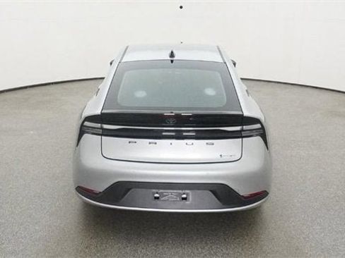 New 2026 Toyota Prius Plug-In Hybrid FWD image 40