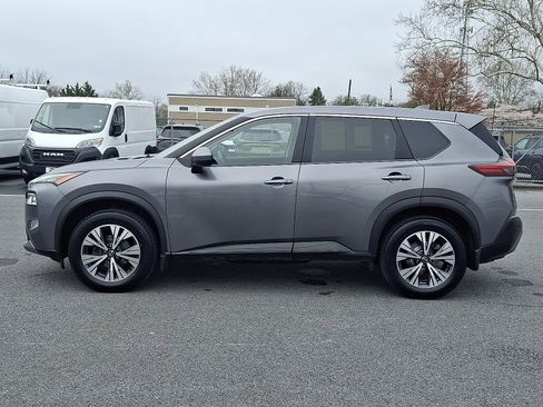 Used 2023 Nissan Rogue SV AWD/4WD image 8
