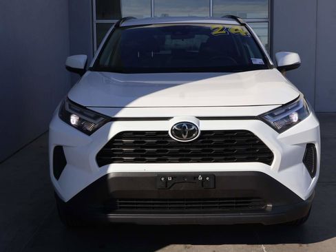 Used 2024 Toyota RAV4 XLE w/ Weather Package image 5