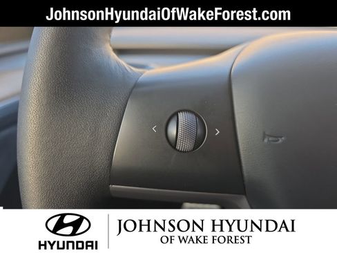 Used 2024 Tesla Model Y Long Range image 28