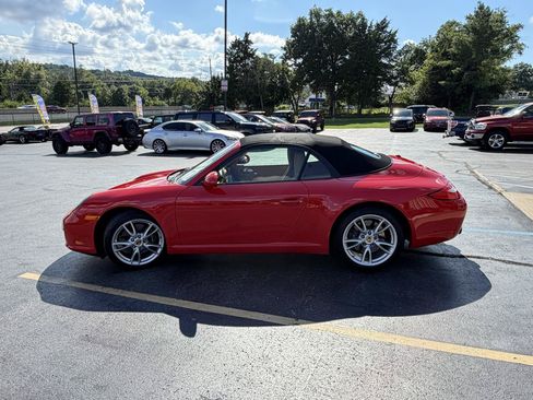 Used 2009 Porsche 911 Cabriolet image 4