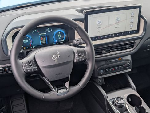 New 2025 Ford Bronco Sport Heritage w/ Convenience Package image 11