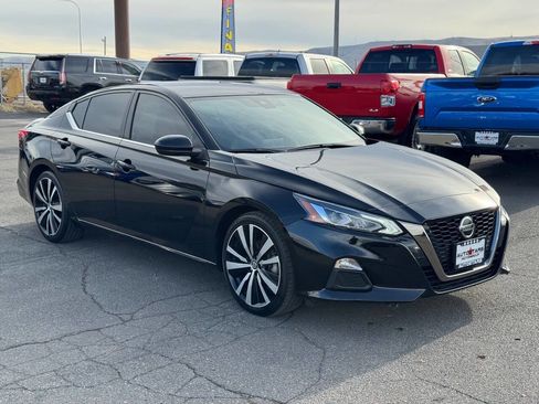 Used 2022 Nissan Altima 2.5 SR image 8