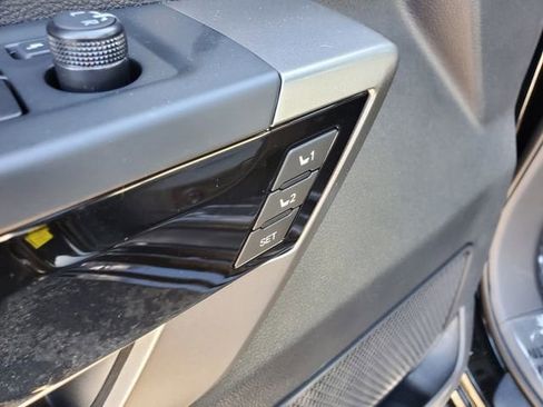 New 2026 Toyota Tundra Limited AWD/4WD image 18