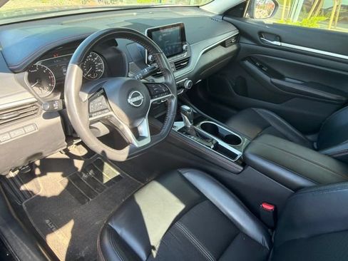 Used 2024 Nissan Altima 2.5 SR FWD image 4