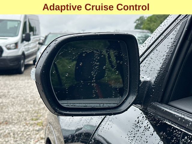 Certified 2026 Chevrolet Traverse RS w/ LPO, Floor Liner Package AWD/4WD image 8
