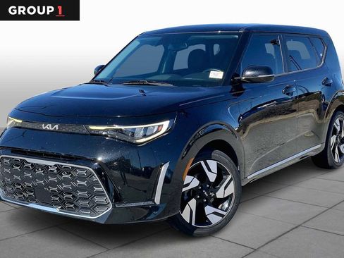 Used 2023 Kia Soul GT-Line w/ GT-Line Technology Package image 1