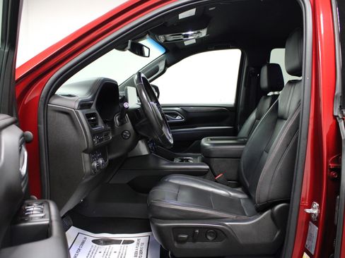 Used 2021 Chevrolet Tahoe RST w/ Luxury Package image 12