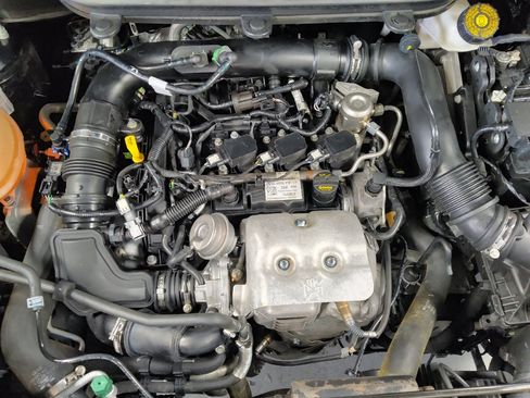 Used 2021 Ford EcoSport S FWD image 30