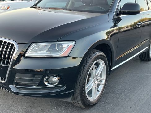 Used 2016 Audi Q5 2.0T Premium Plus w/ Technology Package image 11