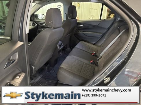 Used 2023 Chevrolet Equinox LT w/ LPO, Floor Liner Package image 5
