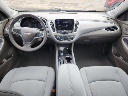 Used 2022 Chevrolet Malibu LT FWD image 14