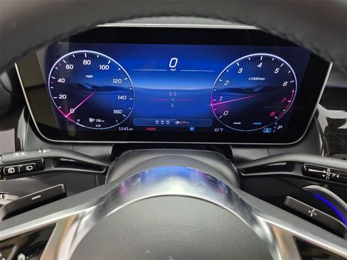 New 2026 Mercedes-Benz GLC 300 image 15