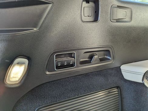 Used 2022 Mercedes-Benz GLS 450 4MATIC image 44