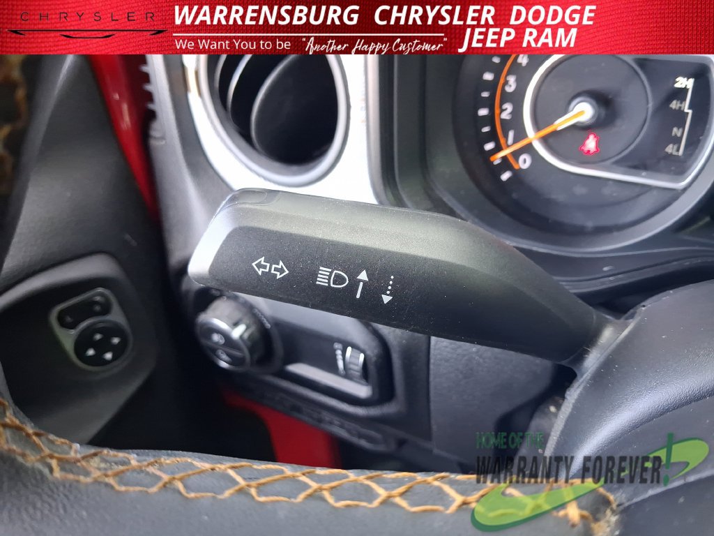 Used 2024 Jeep Gladiator Sport AWD/4WD image 17