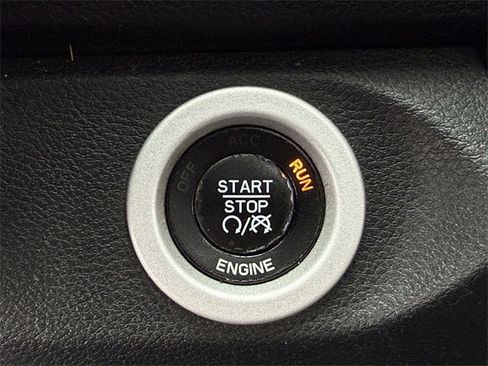 Used 2016 RAM 1500 Rebel w/ Luxury Group image 23