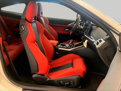 Used 2026 BMW M4 xDrive Competition w/ Executive Package AWD/4WD image 8