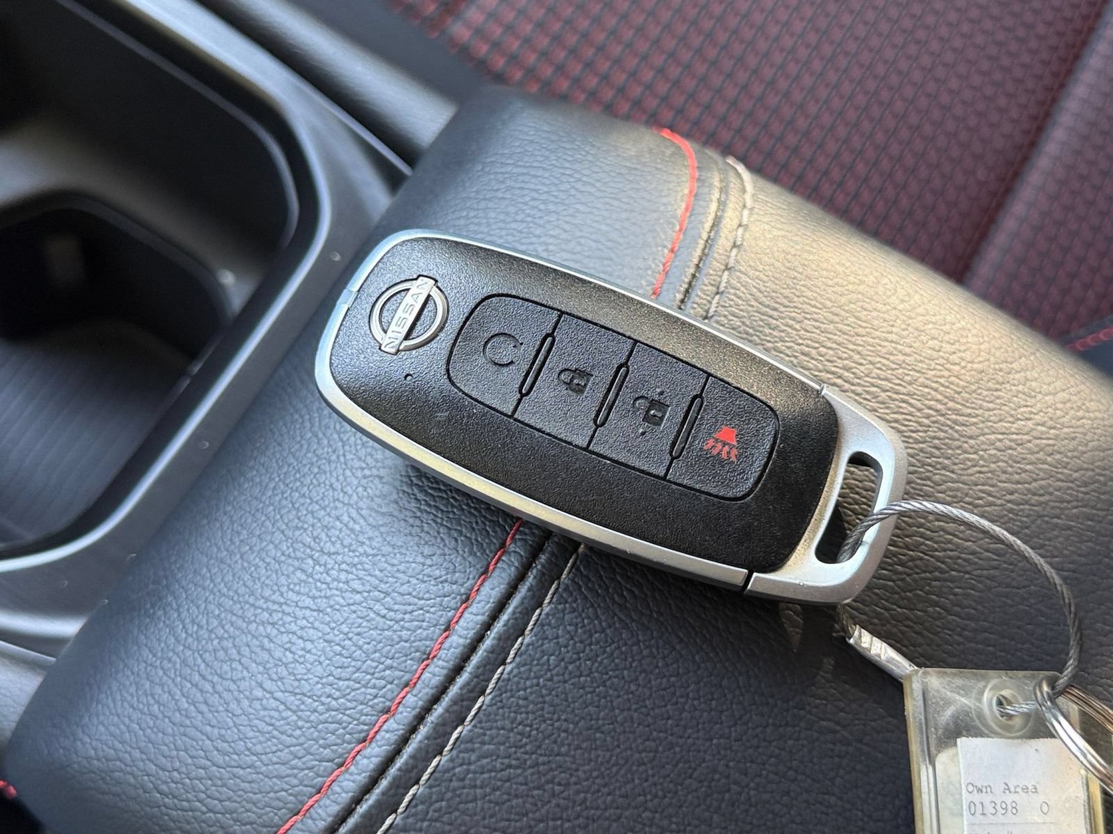Used 2026 Nissan Kicks SR AWD/4WD image 20