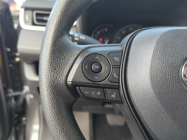 Used 2024 Toyota RAV4 LE FWD image 41