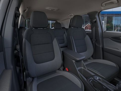 New 2026 Chevrolet TrailBlazer LT w/ LT Cold Weather Package AWD/4WD image 16