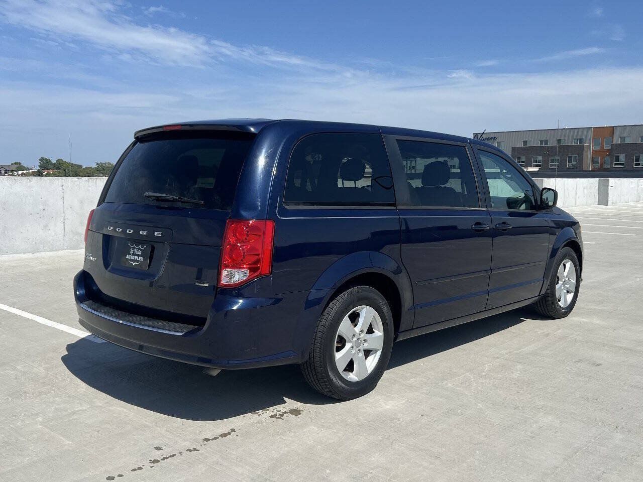 Used 2013 Dodge Grand Caravan SE FWD image 5