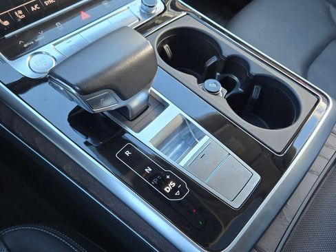 Used 2019 Audi Q8 Prestige w/ Towing Package image 35