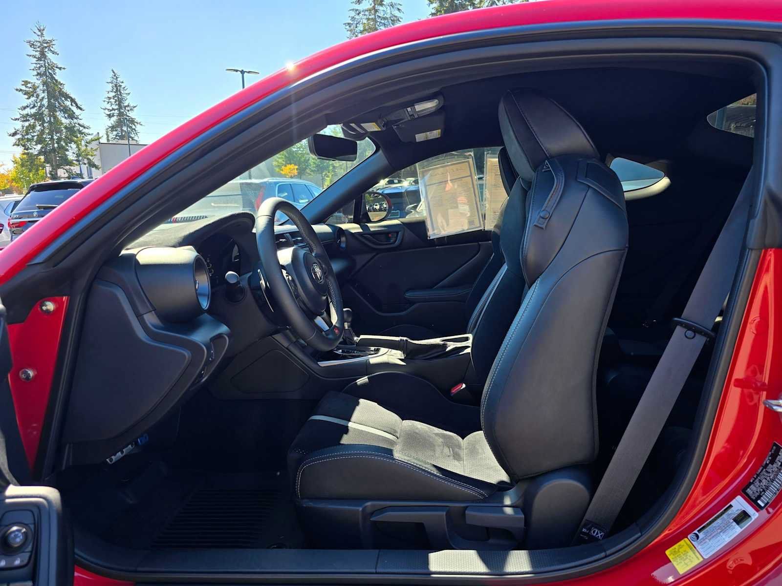Used 2025 Toyota GR86 Premium w/ ALL Weather Mat Package (TMS) RWD image 20