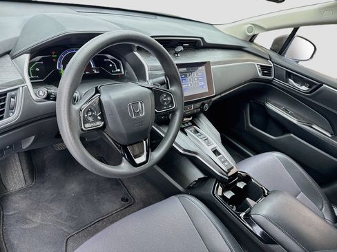 Used 2018 Honda Clarity Plug-In Hybrid image 7