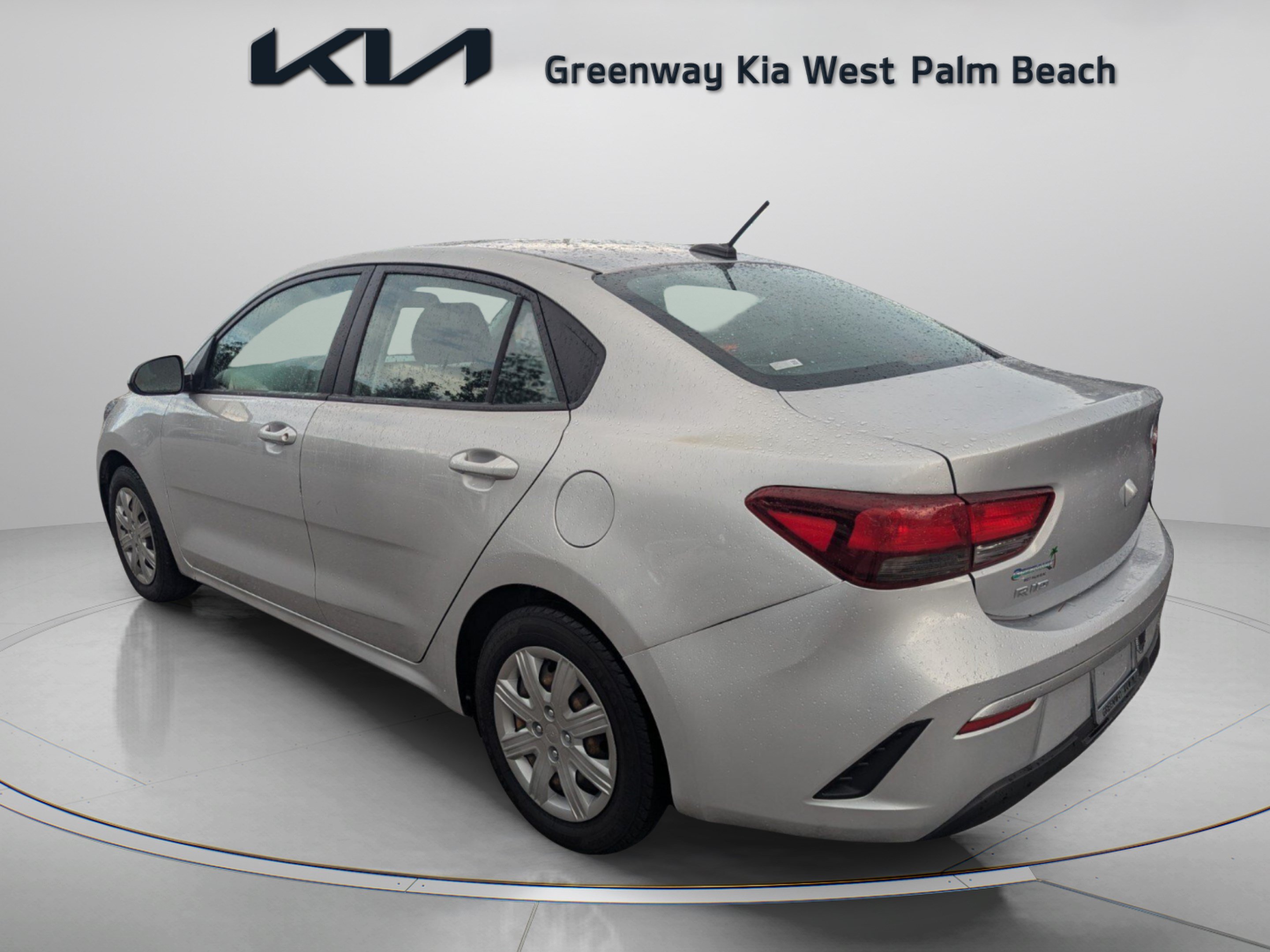 Used 2022 Kia Rio S FWD image 5