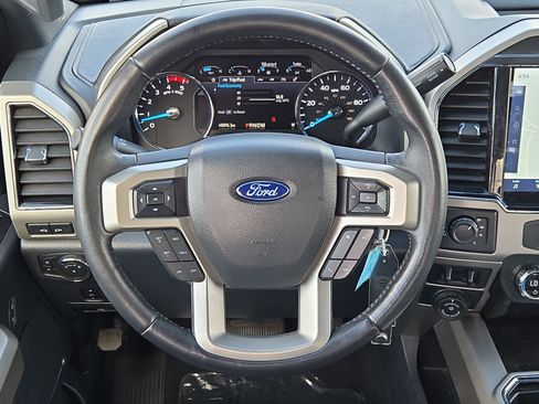 Certified 2022 Ford F350 Lariat w/ Tremor Off-Road Package AWD/4WD image 20