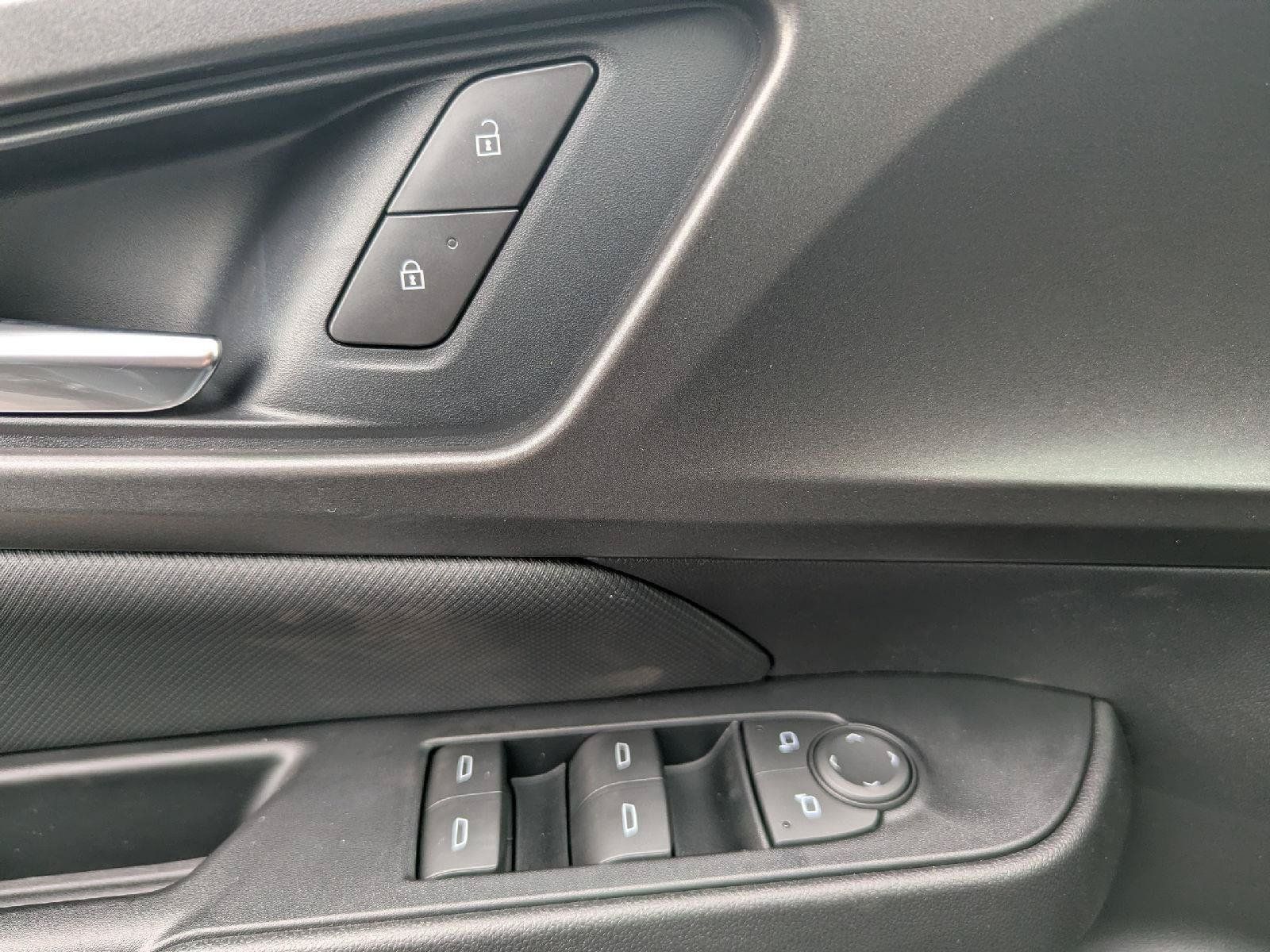 New 2026 Chevrolet Equinox EV LT FWD image 48