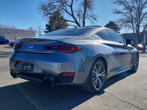 Used 2018 INFINITI Q60 3.0t Luxe image 6