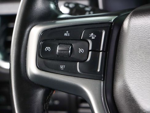 Used 2023 Chevrolet Suburban LT image 14