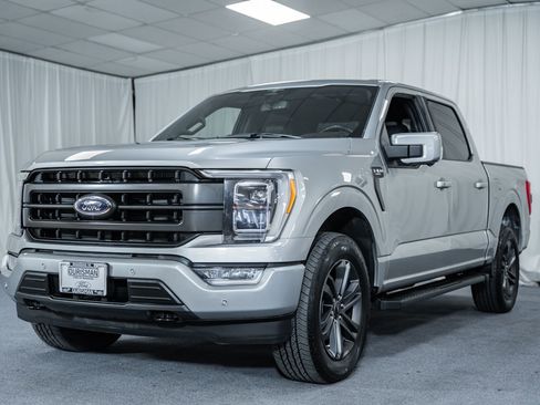 Used 2023 Ford F150 Lariat w/ Equipment Group 502A High image 3