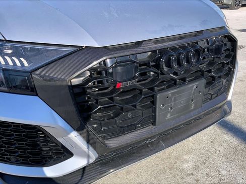 Used 2022 Audi RS Q8 image 31