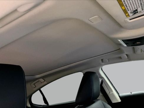 Used 2025 Lexus ES 350 w/ Premium Package FWD image 12