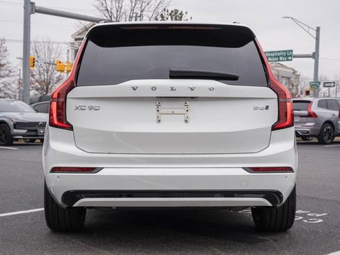 New 2026 Volvo XC90 B6 Ultra w/ Lounge Package image 5