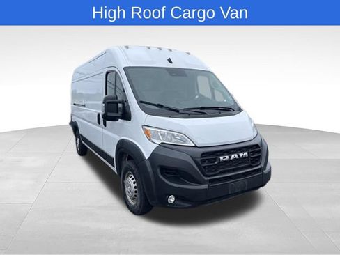 Used 2025 RAM ProMaster 2500 w/ Convenience Group FWD image 1