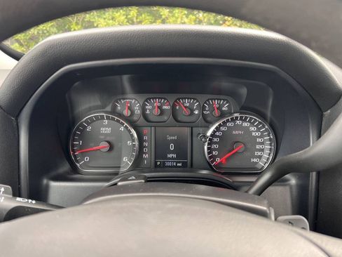 Used 2016 Chevrolet Silverado 2500 W/T AWD/4WD image 20