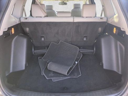 Used 2017 Honda CR-V EX-L image 6