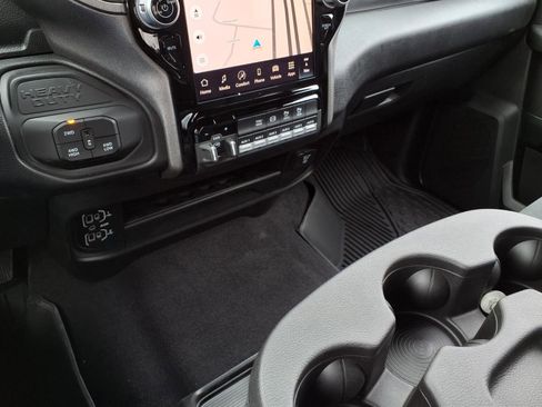 New 2026 RAM 2500 Tradesman AWD/4WD image 15